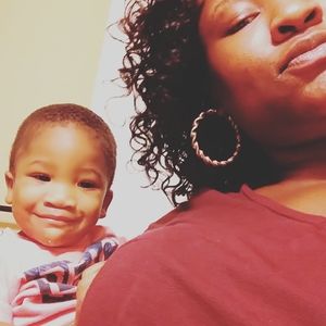 Meet your Posher, Charvone